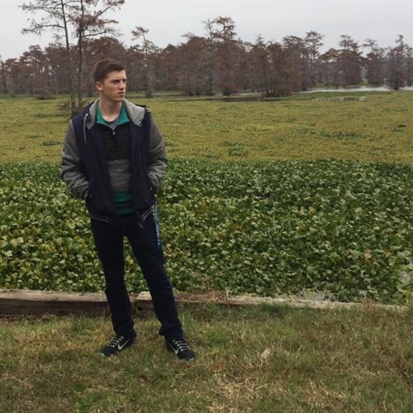 Meet your Posher, Jesse - Picture 1 of 1